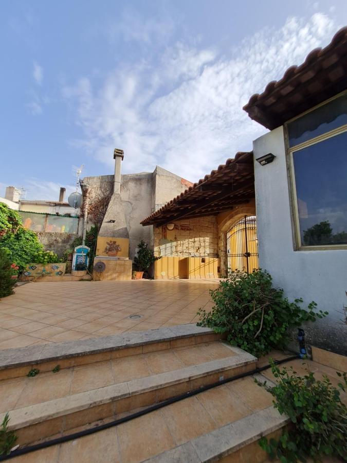 L'Antica Cantina Usini Exterior photo